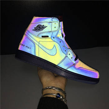 Air Jordan 1 Retro High Zoom Fearless BV0006-900