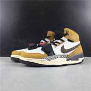 Jordan Legacy 312 Rookie of the Year AV3922-102 - 3