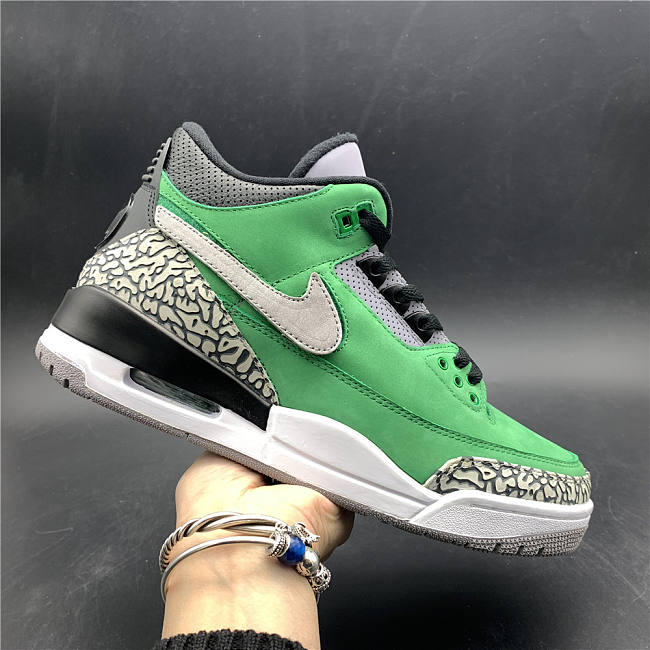 AIR JORDAN 3 RETRO 'TINKER - OREGON DUCKS' PE AJ3 867493   - 1