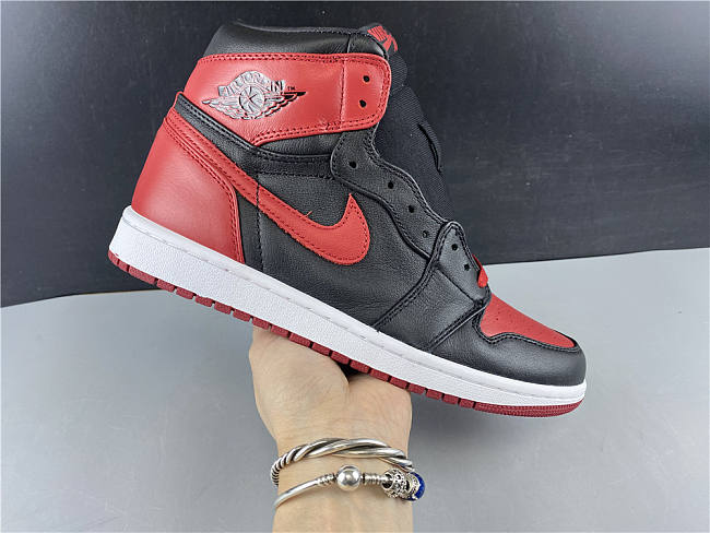 Air Jordan 1 Retro Banned (2011) 432001-001 - 1