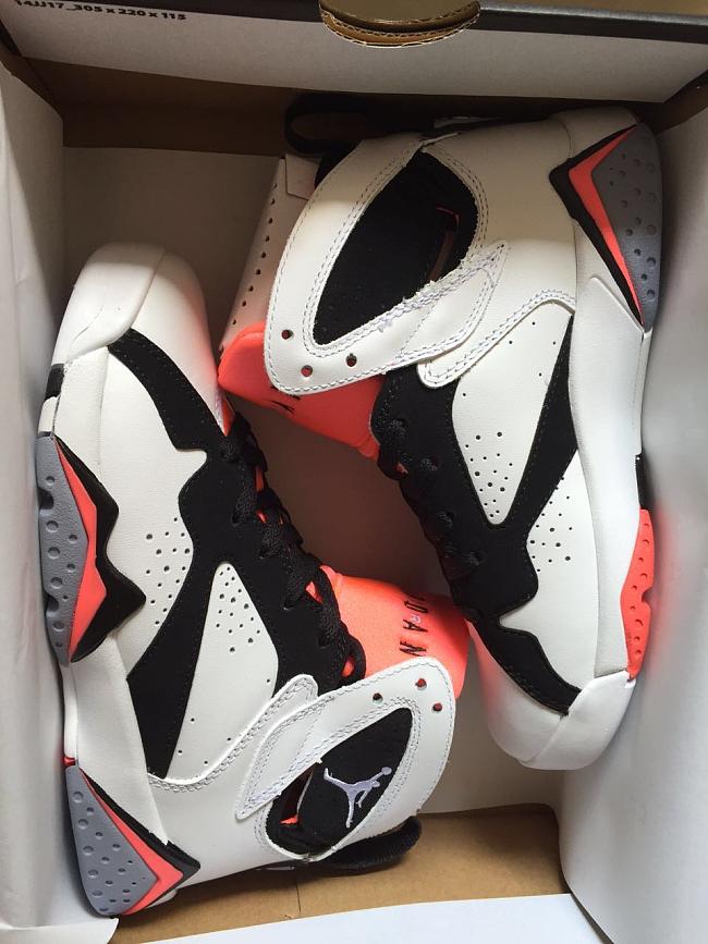 Air Jordan 7 White Black Hot Lava - 1