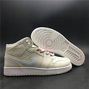 Air Jordan 1 Mid Multi-Color Swoosh Phantom (GS) 555112-035 - 6