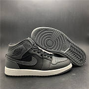 Air Jordan 1 Retro Mid Black Dark Grey 554724-041  - 6