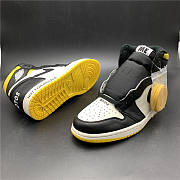 Air Jordan 1 Retro High  - 4