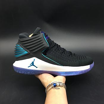 Air Jordan XXXII CEO  AA1253-016