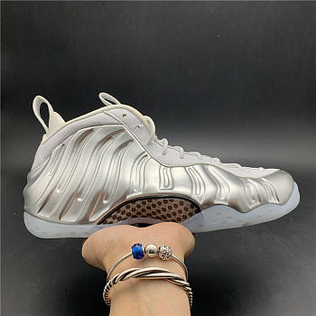 Nike Air Foamposite One Chrome White (W) AA3963-100