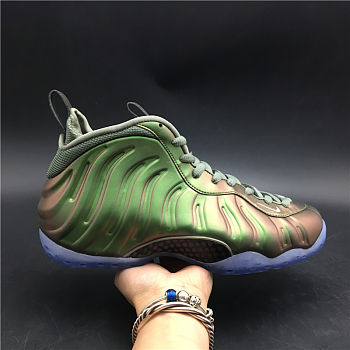 Nike Air Foamposite One Iridescent (W)  AA3963-001