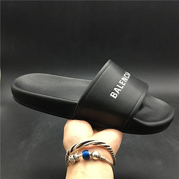 Balenciaga Logo Leather Slip-on Sandal Black 