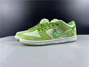 Strange Love X Nike SB Dunk Low Pro Green CT2552-300  - 6