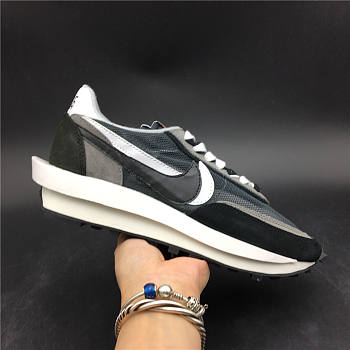 Nike LD Waffle sacai Black BV0073-001