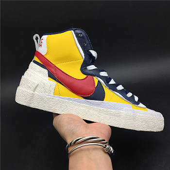 Nike Blazer Mid sacai Snow Beach BV0072-700