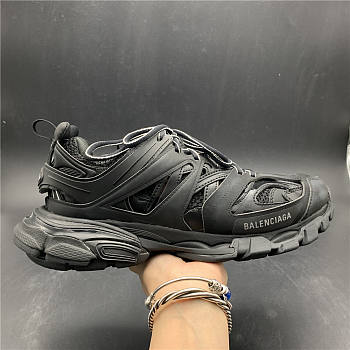 Balenciaga Track Black 542023W1GB11000 