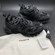 Balenciaga Track Black 542023W1GB11000  - 2