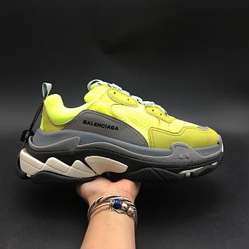 BALENCIAGA TRIPLE S 483513-W901 7320
