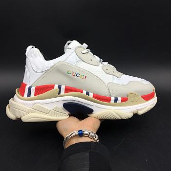 Balenciaga Triple S 490653 W06F1 8000