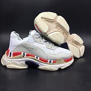 Balenciaga Triple S 490653 W06F1 8000 - 2