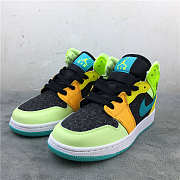 Air Jordan 1 Mid SE Aurora Green BQ6931-037 - 2