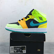 Air Jordan 1 Mid SE Aurora Green BQ6931-037 - 5