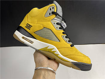 Air Jordan 5 Retro Tokyo T2 454783-701