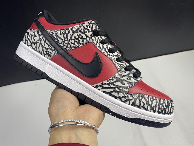 Nike Dunk SB Low Supreme Red Cement (2012) 313170-600 - 1