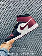 Air Jordan 1 Mid SE Gold Pendants CZ4385-016 - 6