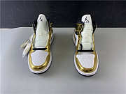 Air Jordan 1 Mid SE “Metallic Gold” 554727-156 - 4