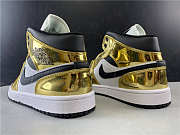 Air Jordan 1 Mid SE “Metallic Gold” 554727-156 - 3