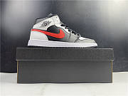 Air Jordan 1 Mid “White Shadow  554724-075 - 3