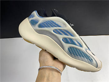 Yeezy 700 V3 Kyanite GY0260 