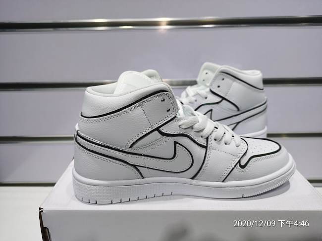 Air Jordan 1 Mid Iridescent Reflective White (W) CK6587-100 - 1