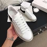 Alexander McQueen Oversized Black Clear Sole 604233WHX999061 - 3