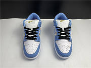 Supeme x Nike SB Dunk Low