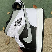 Air Jordan 1 Mid White Shadow 554724-073 - 6