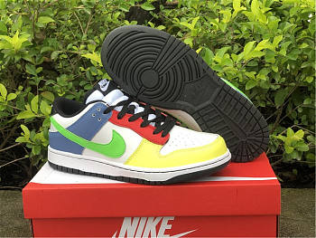 Nike Dunk Low Green Strike (W) DD1503-106