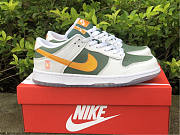 Nike Dunk Low NY vs. NY DN2489-300 - 5
