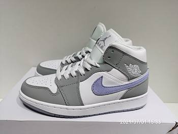 Air Jordan 1 Mid WMNS BQ6472-105