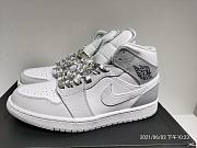 Air Jordan 1 Mid Grey Camo DC9035-100 - 1