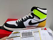  Air Jordan 1 High OG “University Gold” 555088-118 - 5