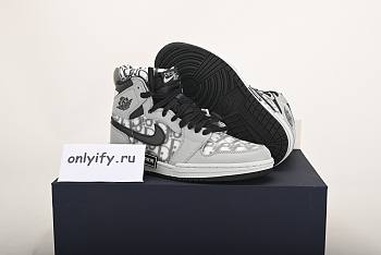 Nike Air Jordan 1 “Dior Logo Print  3SH130ZDD