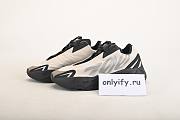 Adidas Yeezy Boost 700 MNVN Bone YY FY3729 - 3