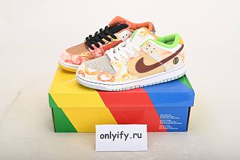 Nike SB Dunk Low Street Hawker (2021) CV1628-800