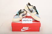 Nike Dunk SB Travis Scott Playstation CU1726-800  - 4