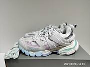 Balenciaga Track 2.0 542436W3AC4 - 1