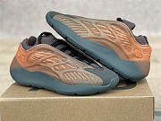 Adidas Yeezy 700 V3 Copper Fade GY4109 - 3
