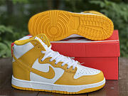 Nike Dunk High Dark Sulfur (W) DD1869-106 - 2