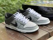 Nike SB Dunk Low Lunar Eclipse (Wests) 313170-002  - 2