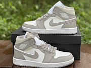 Air Jordan 1 Mid “Linen” 554724-082 - 3
