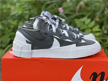 Nike Blazer Low sacai Iron Grey - DD1877-002