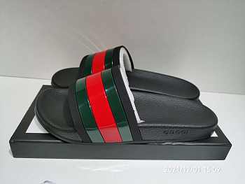 Gucci Slippers 01