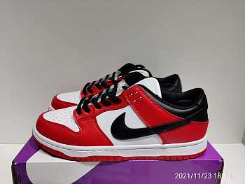 Nike SB Dunk Low J-Pack Chicago BQ6817-600